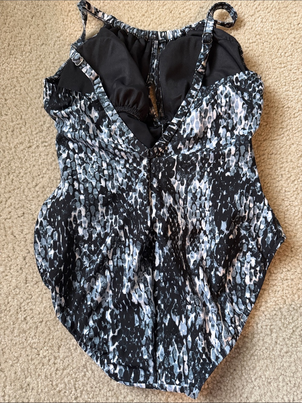 Magic Suit One-Piece Ruched Swimsuit - Picture 5 of 6